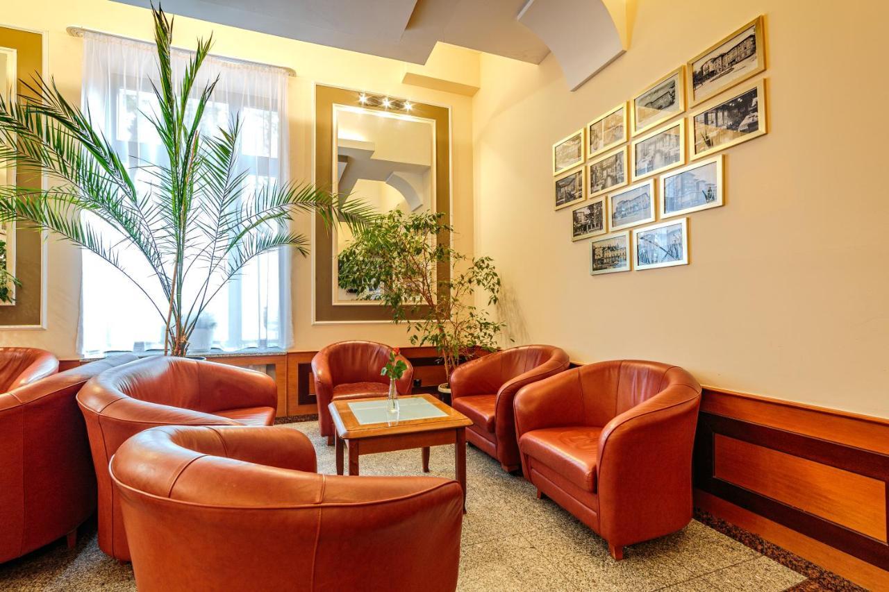 Fenix Hotel 3*